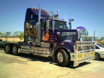 LOTR TRUCK